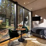 Tinyone 1.0 Seaside Villa